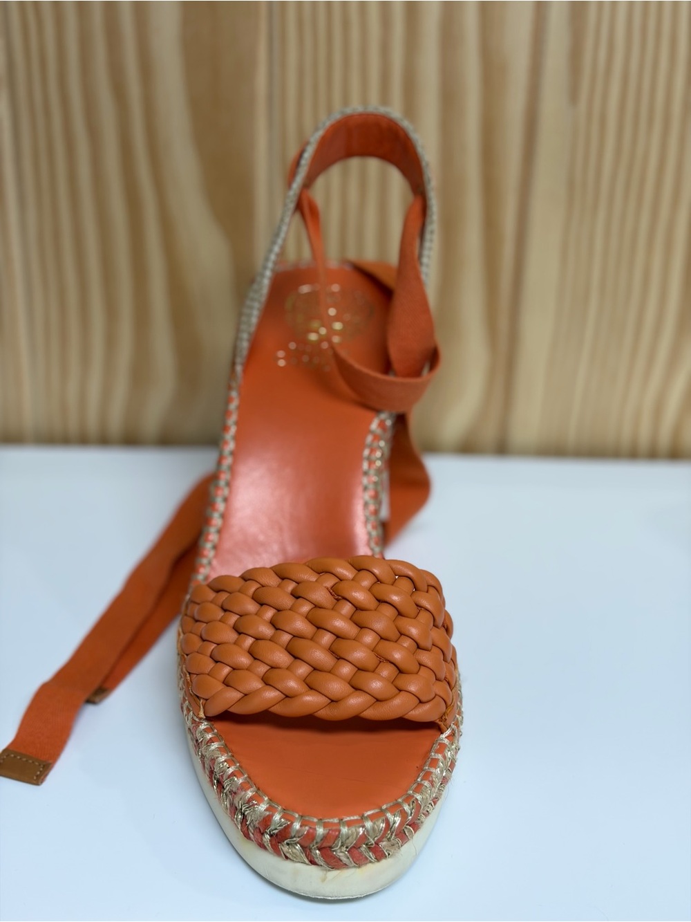 VINCE CAMUTO - Women Bryleigh Woven Espadrille Wedge Sandals in Orange. 9.5 - Picture 4 of 11
